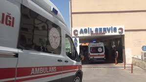 Şanlıurfa’da dehşet! Mahalle muhtarı silahlı kavgada yaralandı!…