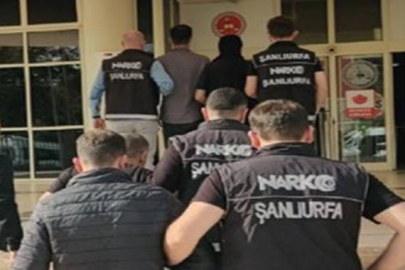 Urfa’da narkotik suçlardan aranan şahıslar yakayı ele verdi!… 
