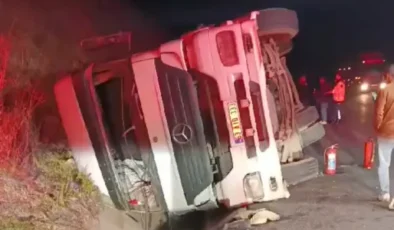 Akaryakıt yüklü tır Karaköprü’de devrildi!…
