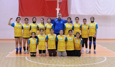 Haliliye Belediyesi Geleceğin yıldız sporcuları olmak için gençleri destekliyor