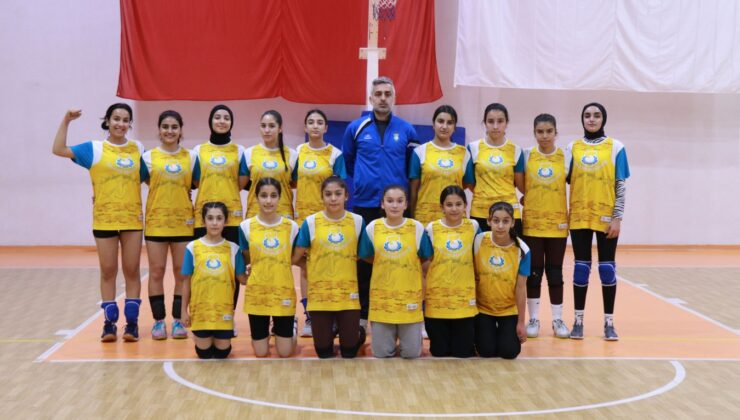 Haliliye Belediyesi Geleceğin yıldız sporcuları olmak için gençleri destekliyor