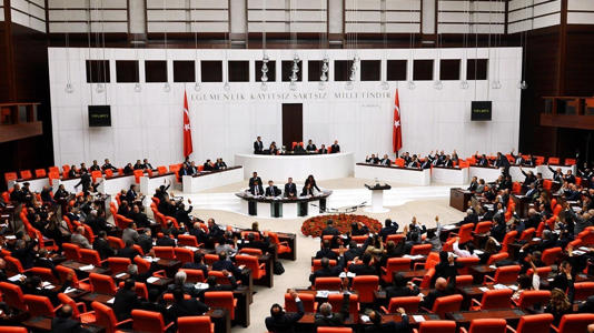Bütçe görüşmelerinde ücretli yemek’ iddiasına: İşte o açıklama…