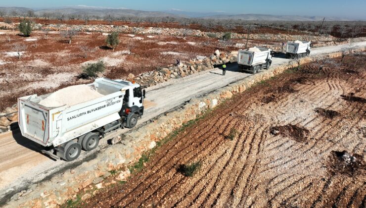 Büyükşehir’in çalışmalarıyla Halfeti kırsalında yol kalitesi artıyor