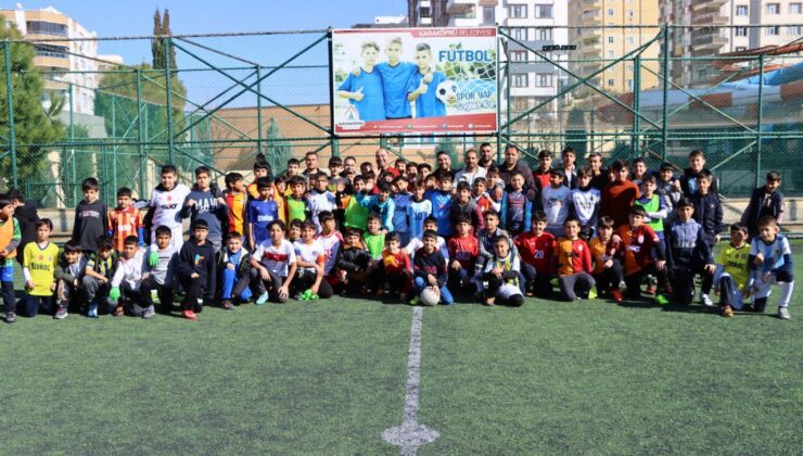 Başkan Çiftçi’den futbol turnuvasındaki çocuklara destek ziyareti
