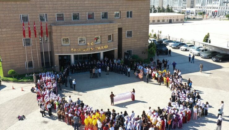 Valilik kupası okullar arası halk oyunları yarışması başladı.