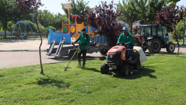 Haliliye Belediyesi Parkları yaz mevsimine hazırlıyor