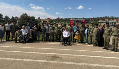 Urfa’da Engelli gençler bir günlüğüne vatani görevi yaptı
