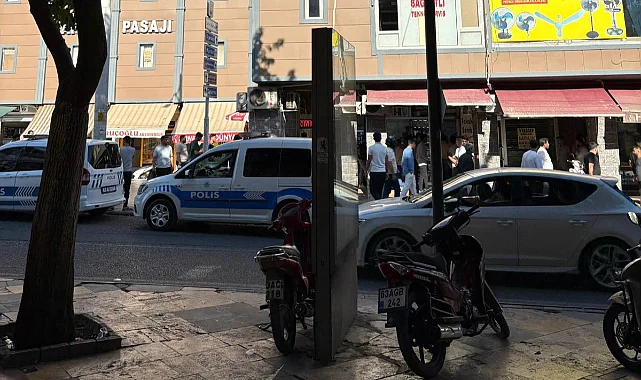 Urfa’da Kapaklı pasajı önünde silahlı kavga: Ortalık savaş alanına döndü